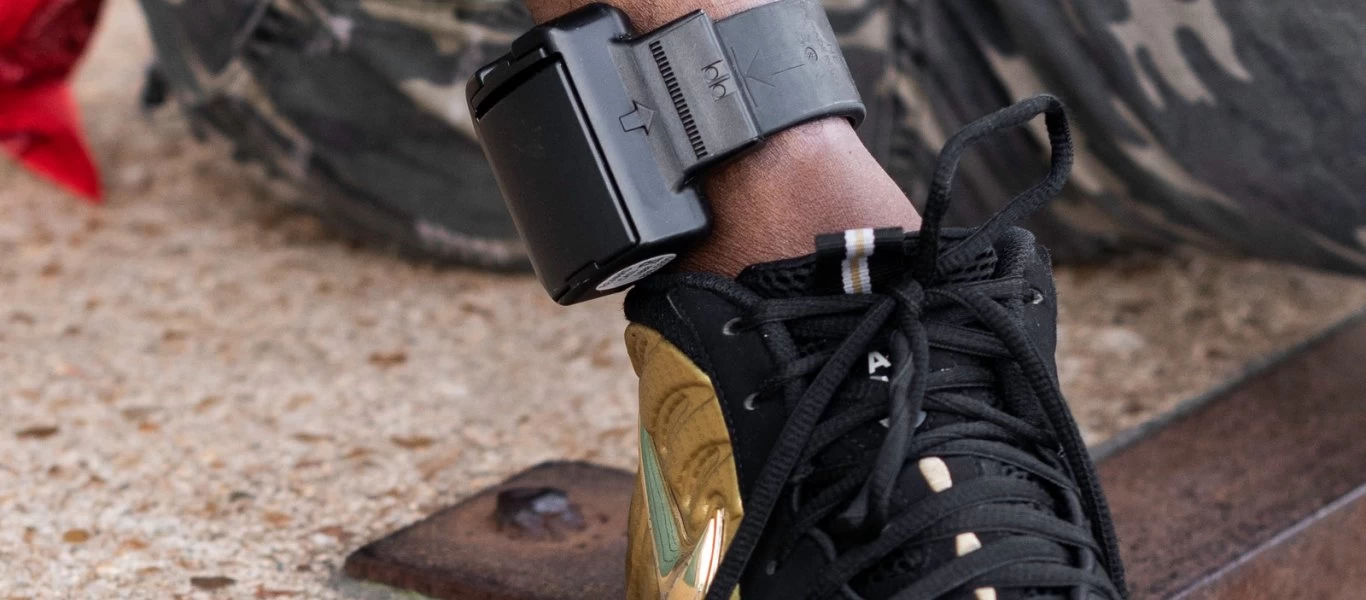 Απίστευτη δήλωση Ν.Αναστασιάδη: Οι ανεμβολίαστοι να φορούν ειδικό βραχιολάκι για να μπορούμε να τους ξεχωρίζουμε!